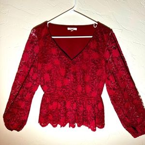 Maurices Women Red Lace Longsleeve, size S